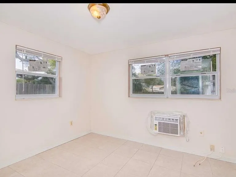 433 Dogwood Ct #433 & 435 — Photo 24