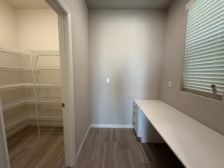 660 Atlantica Dr S — Photo 7