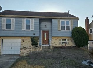 2457 Shelley Ln, Pennsauken, NJ 08109