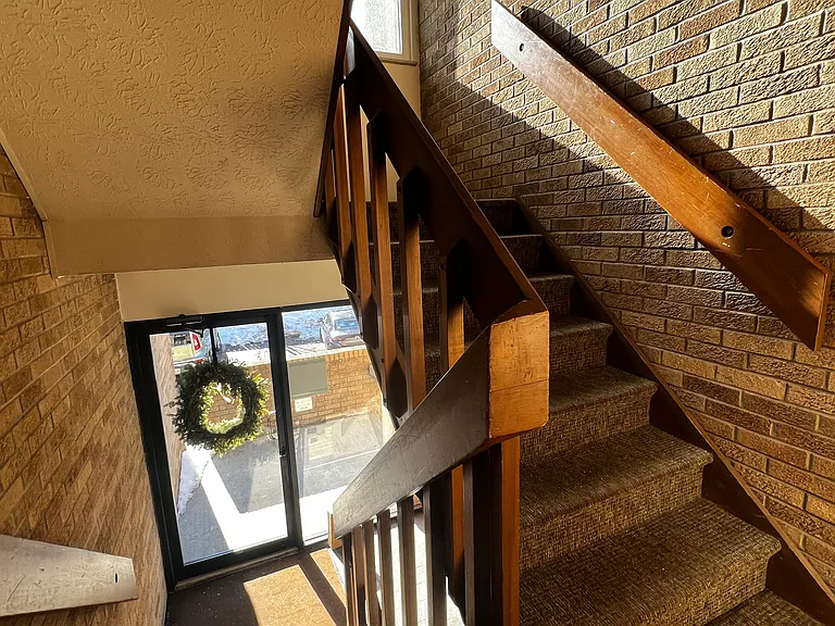 2905 Linwood Ave #16 — Photo 13