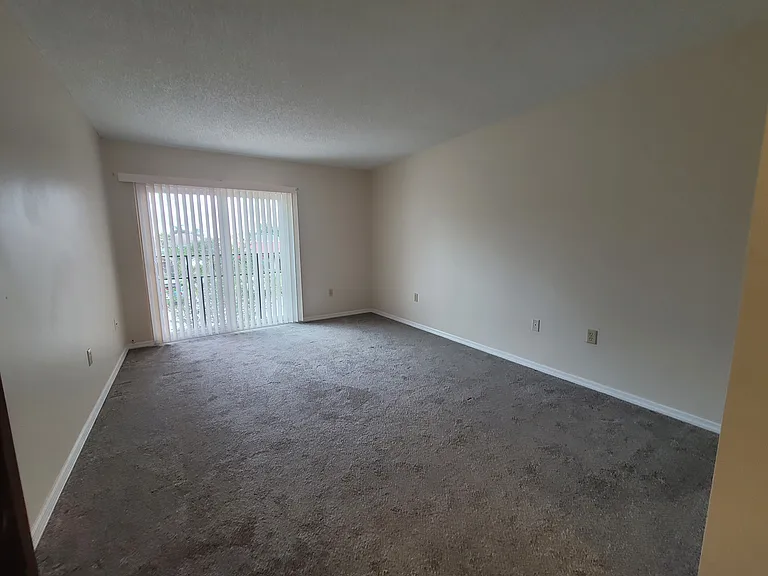 456 Hunter Cir — Photo 19