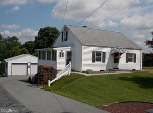 2564 Sheaffer Rd, Elizabethtown, PA 17022