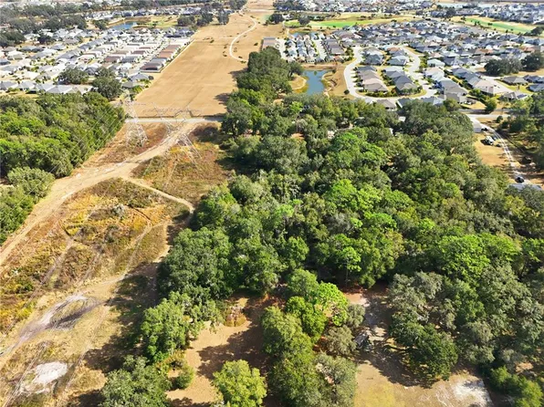 3932 County Road 507, Wildwood, FL 34785