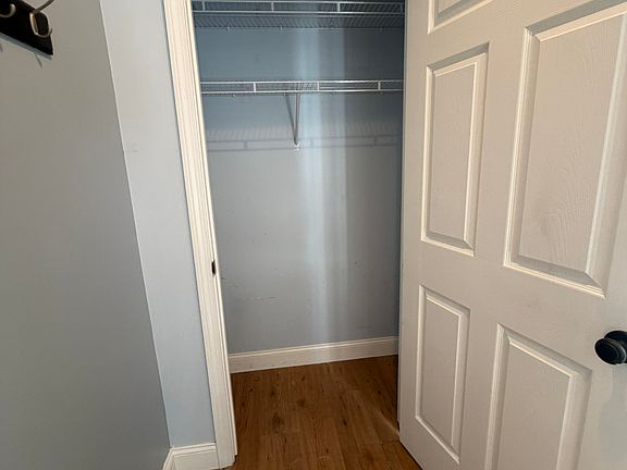 Coat closet