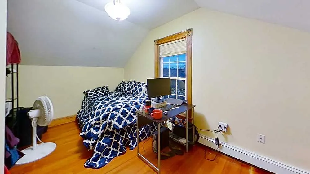 4 bed, $3,800 — Photo 4