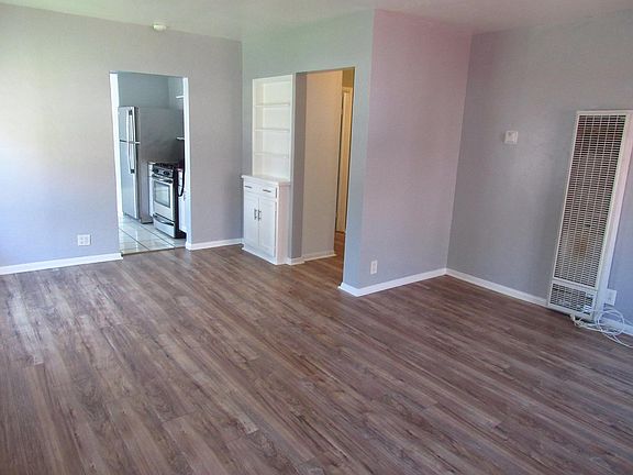 2nd image of 134 Jefferson Ave