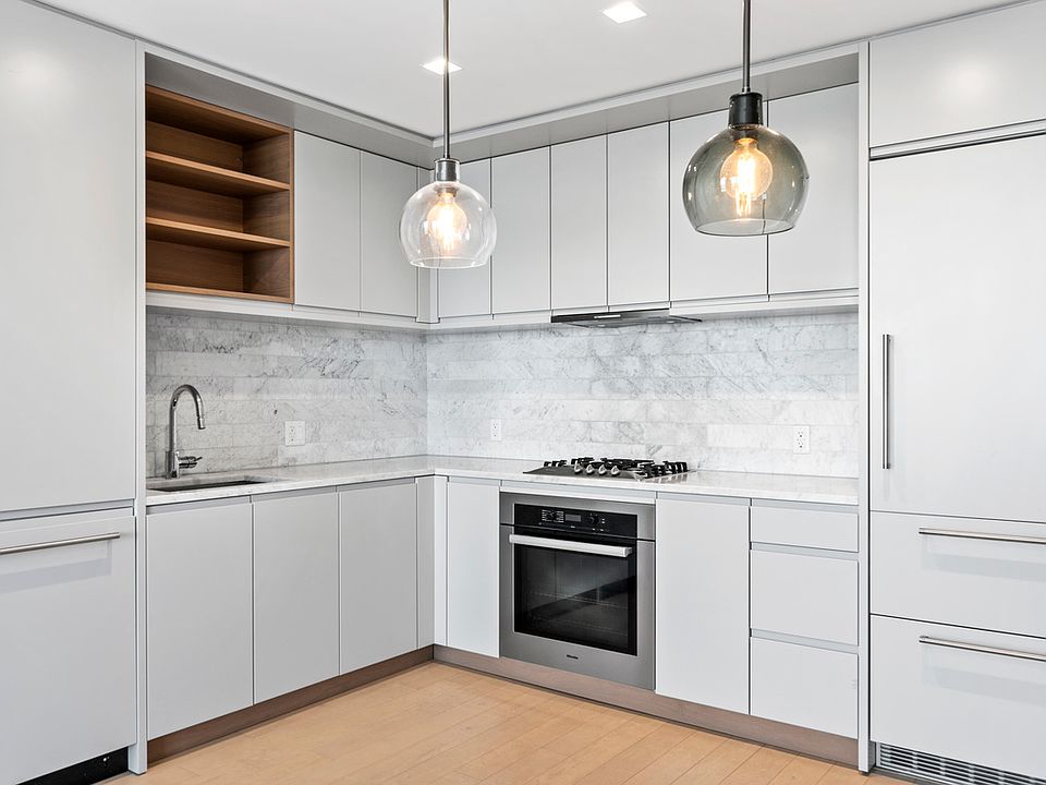 1st image of 550 Vanderbilt Ave APT 1517