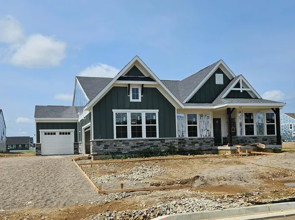 407 Winters Way Ln, Springfield, OH 45505