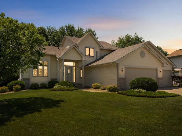 11913 Edgewood Ln N, Champlin, MN 55316