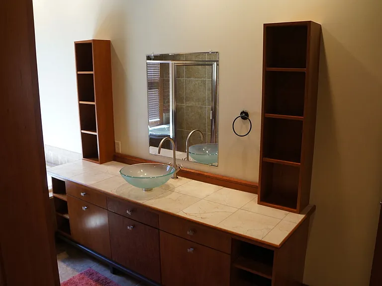 413 N Center St — Photo 9