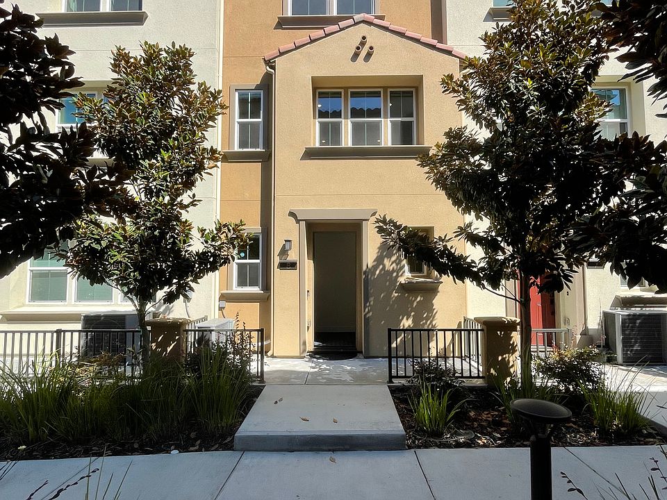 1st image of 1360 Civic Center Dr #8