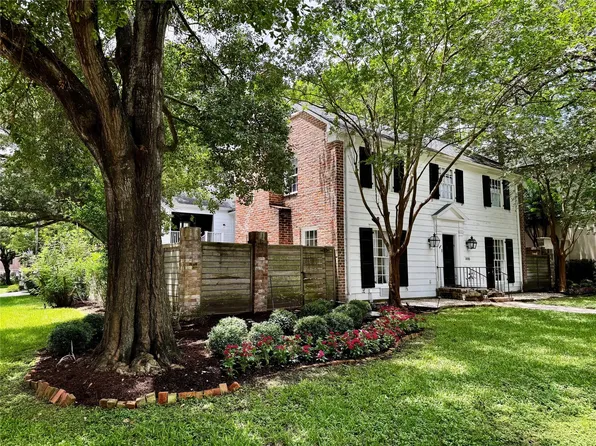 3105 Locke Ln, Houston, TX 77019