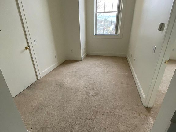 2nd image of 8 Lincoln St APT 107