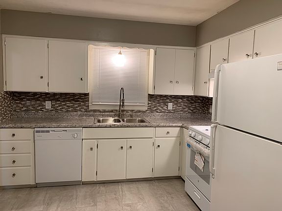 2nd image of 5807 N 43rd Ave