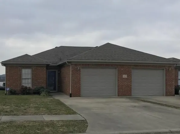 105 & 107 Commerce Dr, Berea, KY 40403