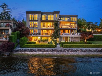115 Lake Avenue W #102, Kirkland, WA, 98033