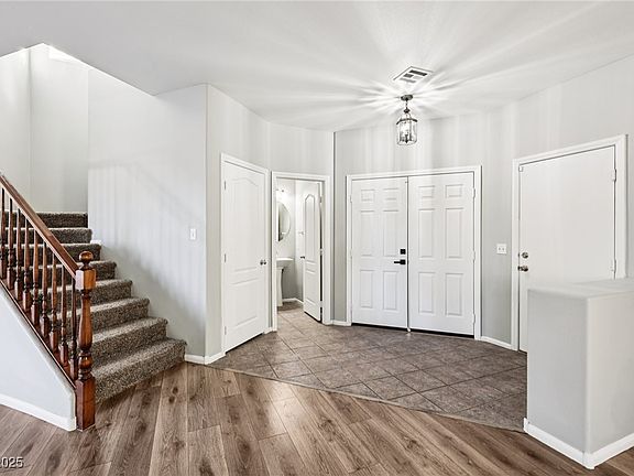 5th image of 3964 Irvin Ave