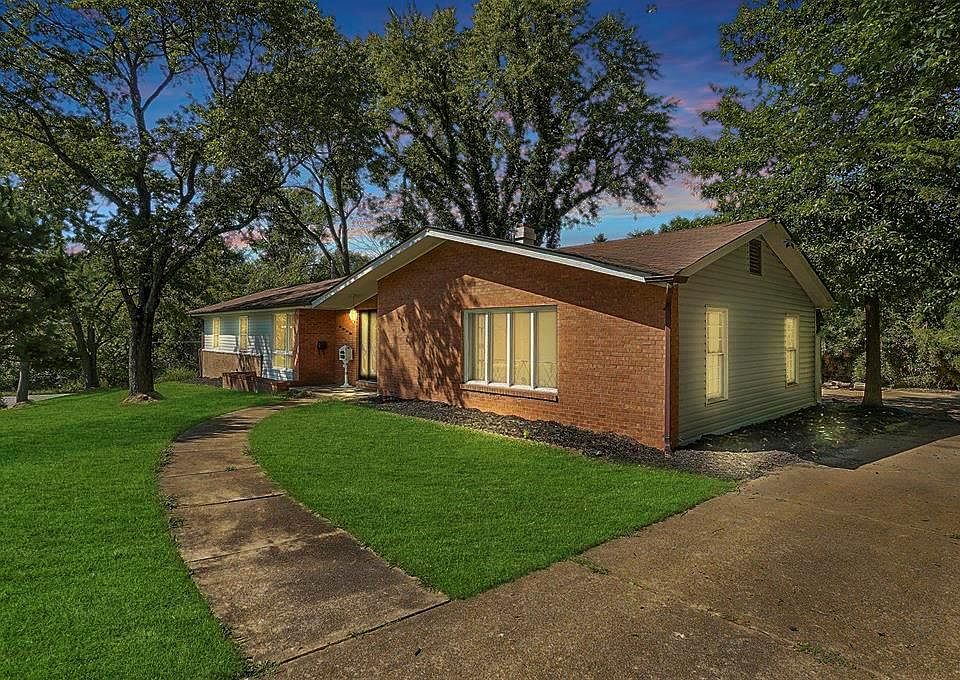 1st image of 10941 Townley Dr