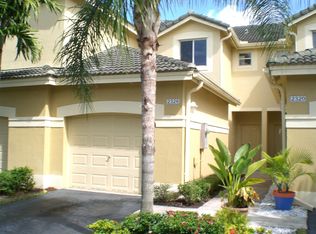 2326 Pasadena Way, Fort Lauderdale, FL 33327