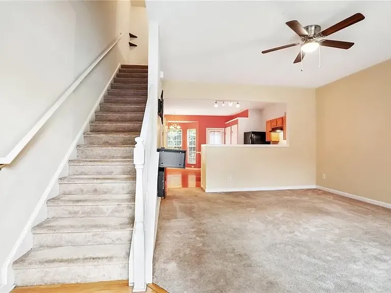 2849 Parkway Close — Photo 18