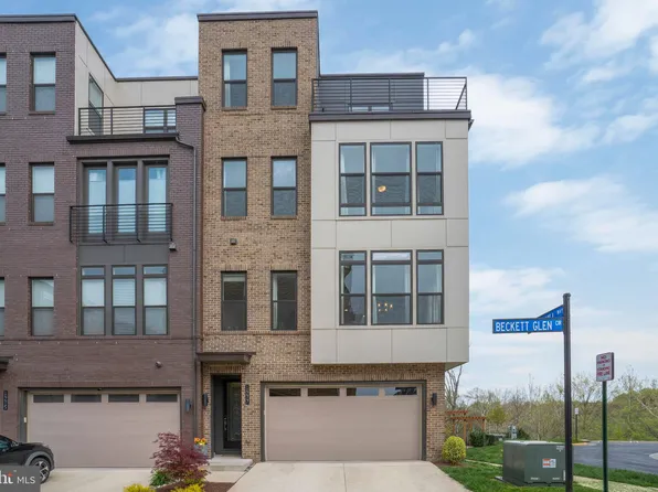 14417 Beckett Glen Cir, Chantilly, VA 20151