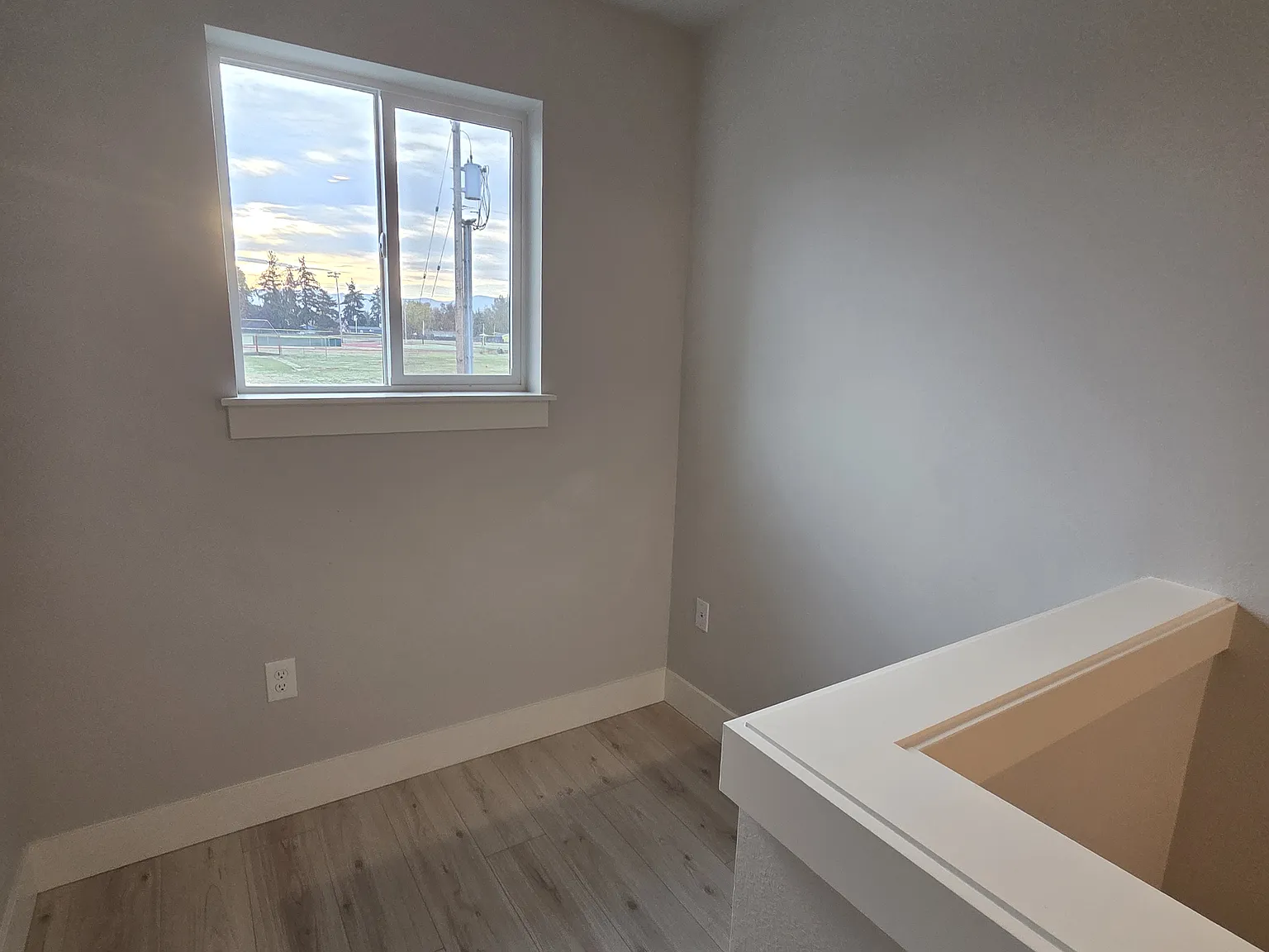 3 bed, 2.5 bath, 1340 sqft, $2,400 — Photo 4