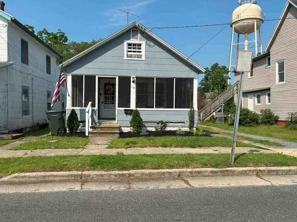 113 N Collins St, Snow Hill, MD 21863