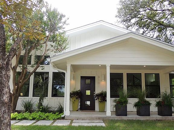 2nd image of 3101 Garden Villa Ln