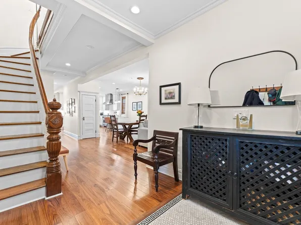 82 Highwood Terrace image 18 of 29