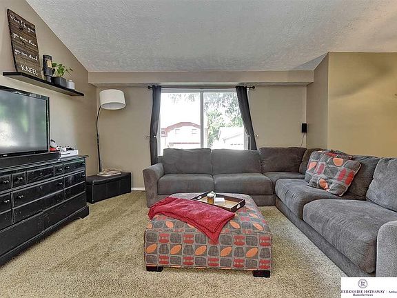 5th image of 6123 N 109th St