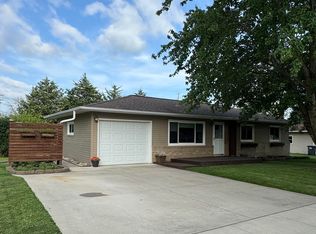 1309 4th St, Eldora, IA 50627