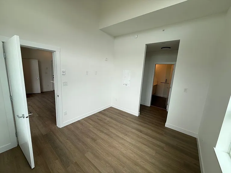 7728 119a St #607 — Photo 4