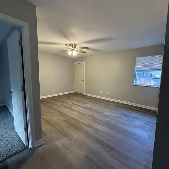 2115 Pasco St #B — Photo 2