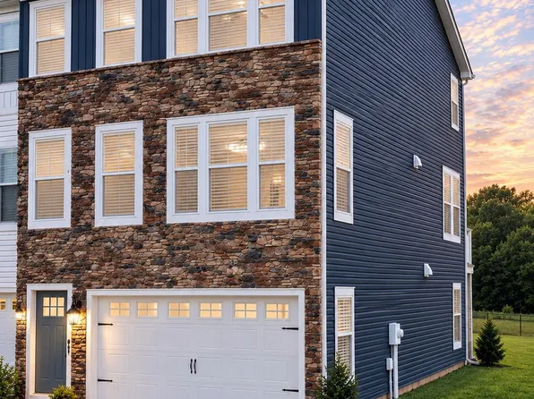 1418 Lake Geneva Dr, Trappe, MD 21673