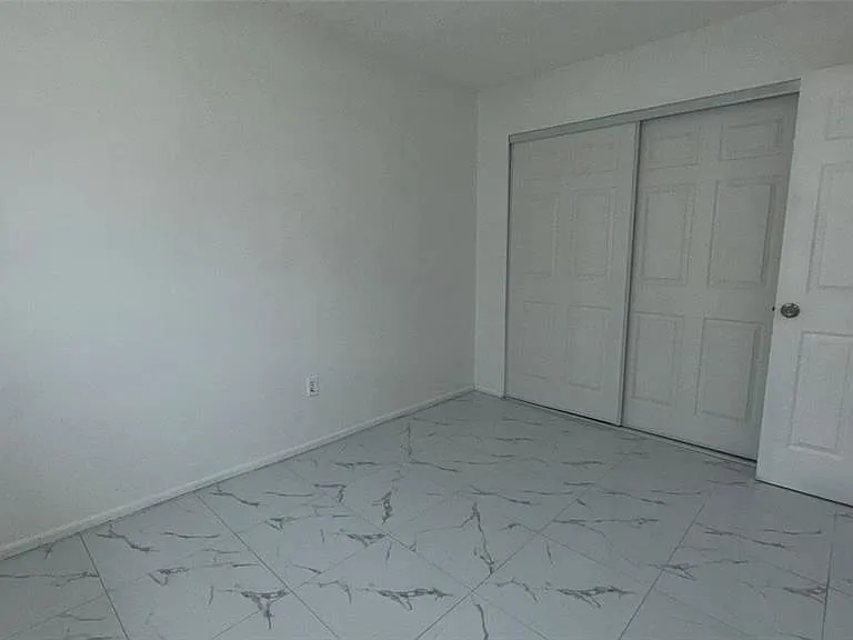 5325 Curry Ford Rd #D206 — Photo 14