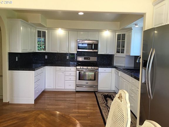 3rd image of 3921 SE 157th Ave