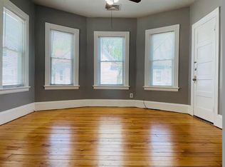 12 Grove St #3, Providence, RI 02909