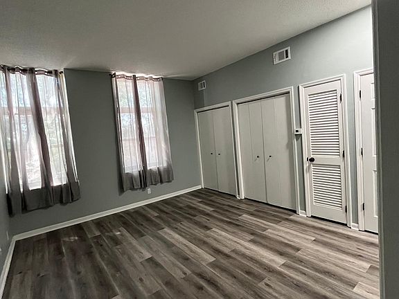 3rd image of 121 S 25th St APT 204