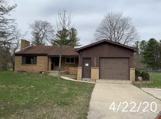 2012 S Poseyville Rd, Midland, MI 48640