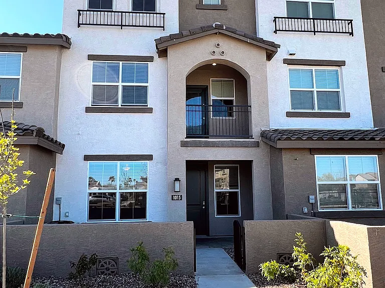 1255 N Arizona Ave #1015 — Photo 1