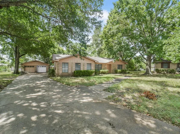 321 Johnson St, Brenham, TX 77833