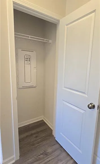 3608 Hidden Valley Cir — Photo 13