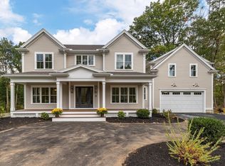 145 Essex St, Middleton, MA 01949