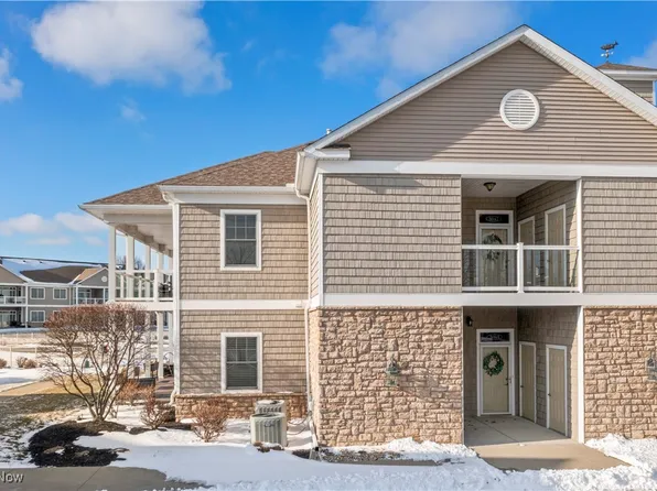 3053 N Beach Towne Ct, Pt Clinton, OH 43452