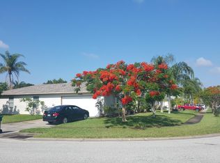 1995 E Trevino Cir, Melbourne, FL 32935