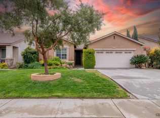 5415 Sweet Sunblaze Ave, Bakersfield, CA 93311