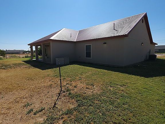 5th image of 406 Walker Farm Rd