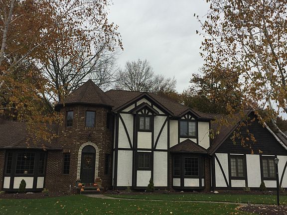 2nd image of 962 Mansion Dr