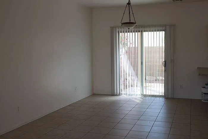 2300 E Magma Rd #121 — Photo 7
