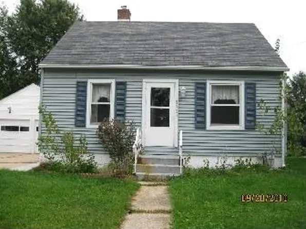 800 11th Ave SE, Rochester, MN 55904